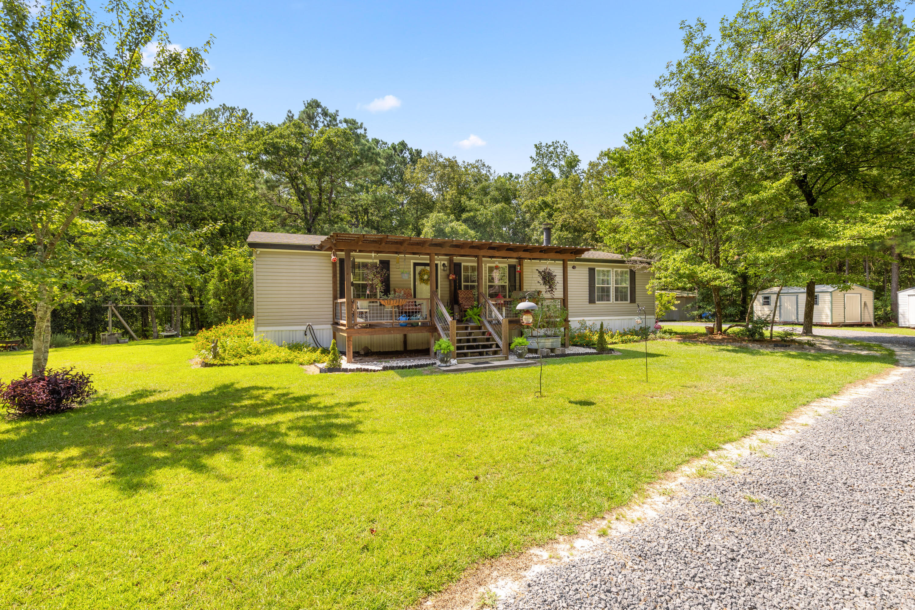 845 Schoolhouse Road Dorchester, SC 29437 - Photo 3 of 37 1G1A6106
