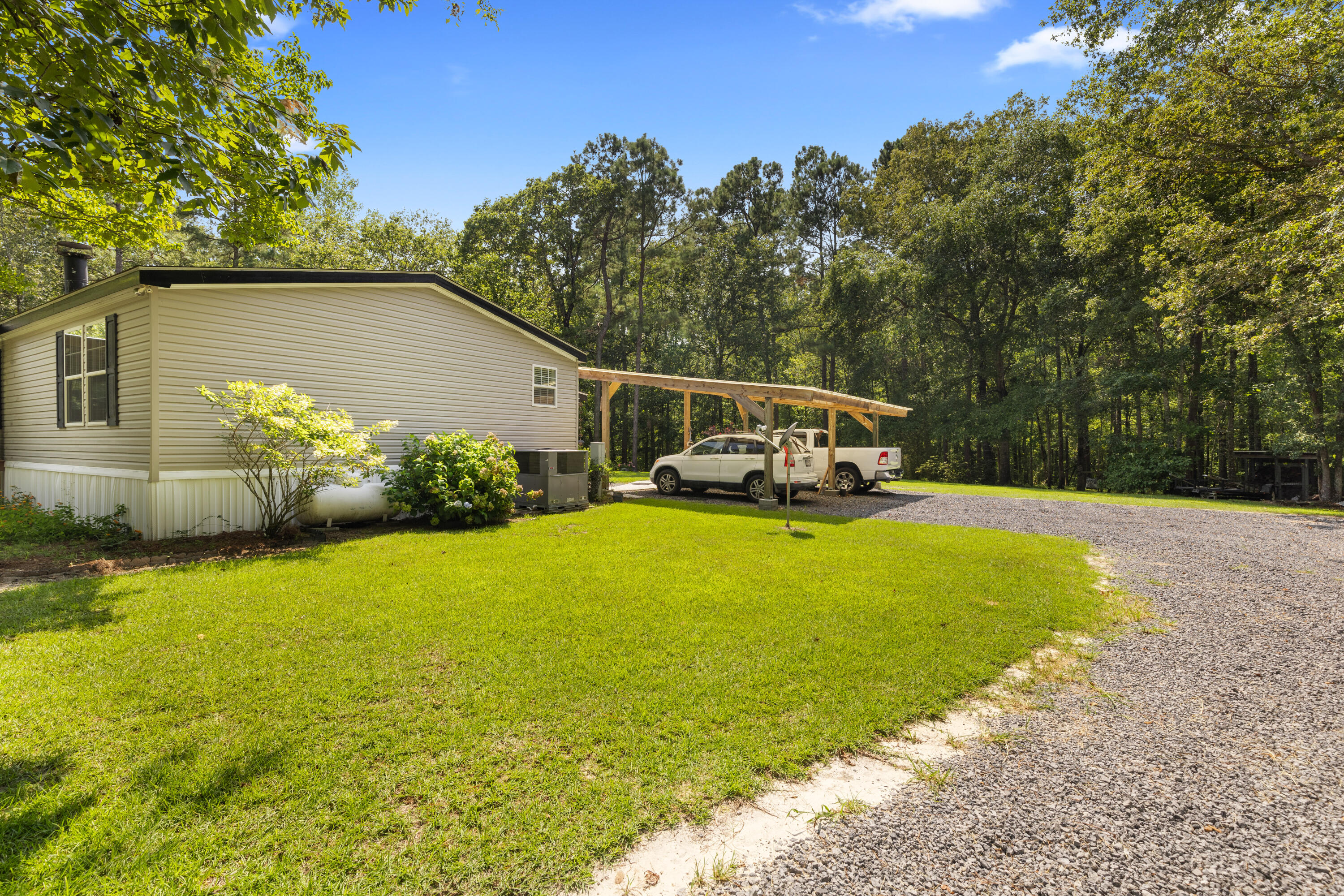845 Schoolhouse Road Dorchester, SC 29437 - Photo 5 of 37 1G1A6071