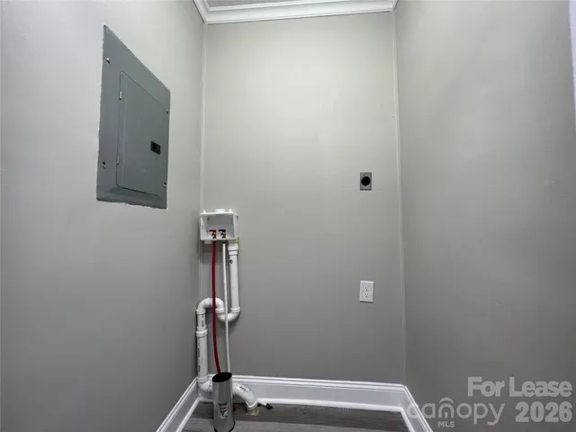 $1,595 | 408 East 3rd Avenue, Gastonia, NC 28054