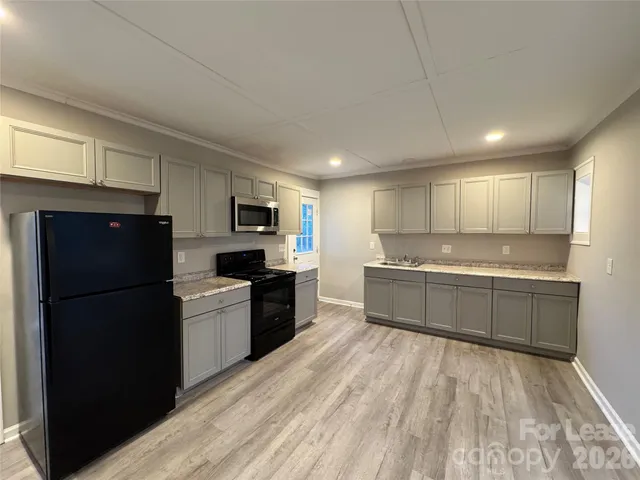 $1,595 | 408 East 3rd Avenue, Gastonia, NC 28054