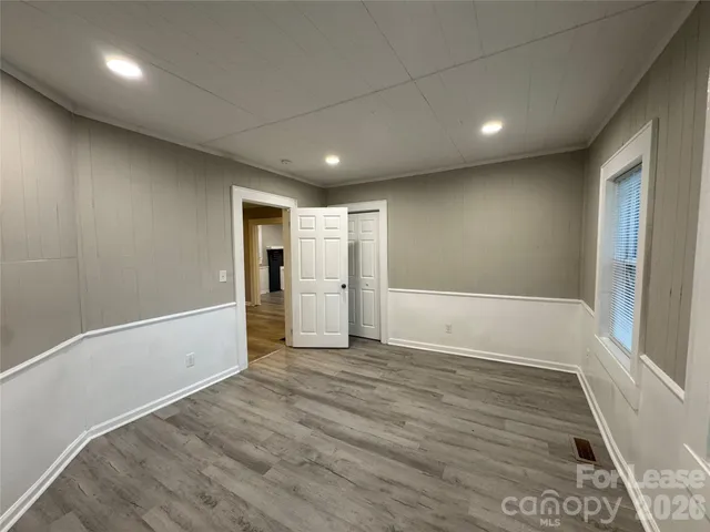 $1,595 | 408 East 3rd Avenue, Gastonia, NC 28054