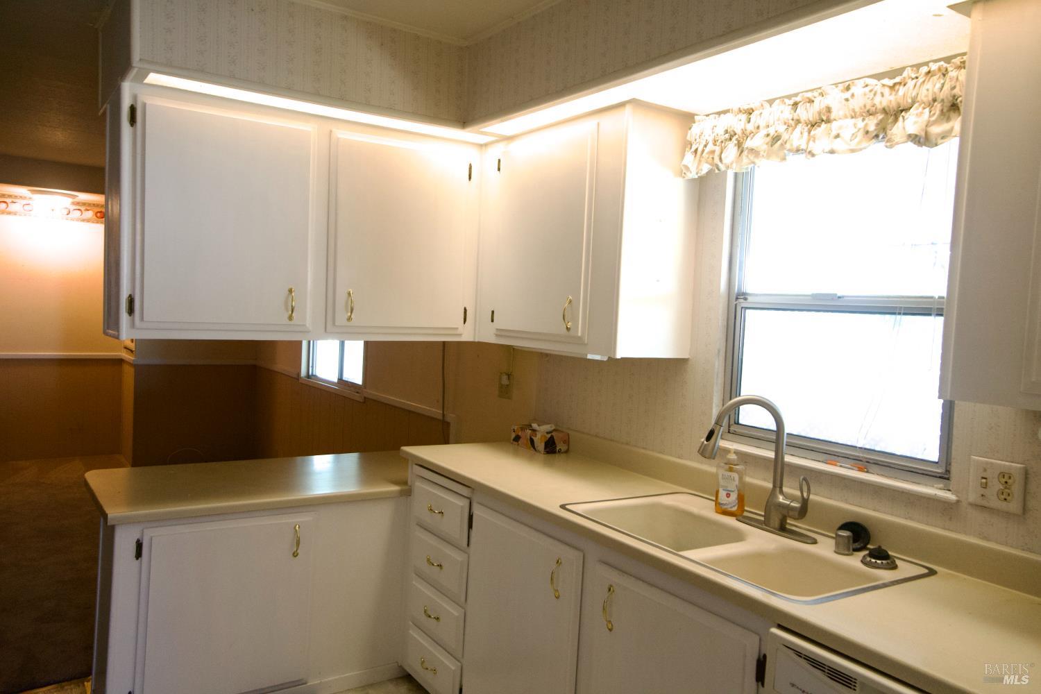 529 Colonial Park Drive Santa Rosa, CA 95403 - Photo 14 of 27 Nice kitchen lighting and more cabinets
