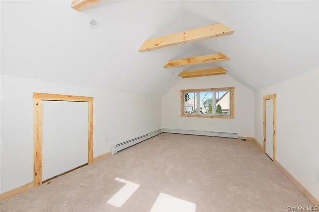 $3,000 | 132 A Raymond Street, Rockville Centre, NY 11570