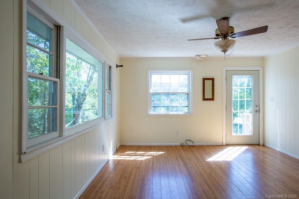 25 Ruff Road Leicester, NC 28748 - Photo 14 of 46