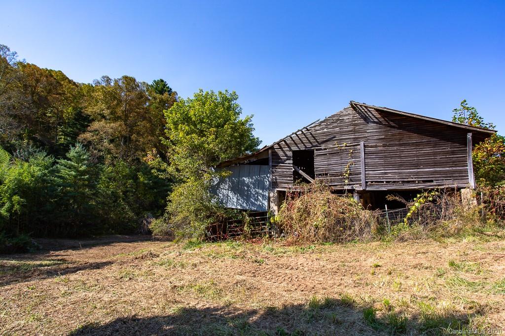 25 Ruff Road Leicester, NC 28748 - Photo 35 of 46