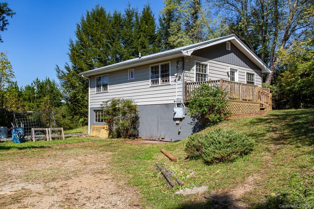 25 Ruff Road Leicester, NC 28748 - Photo 5 of 46