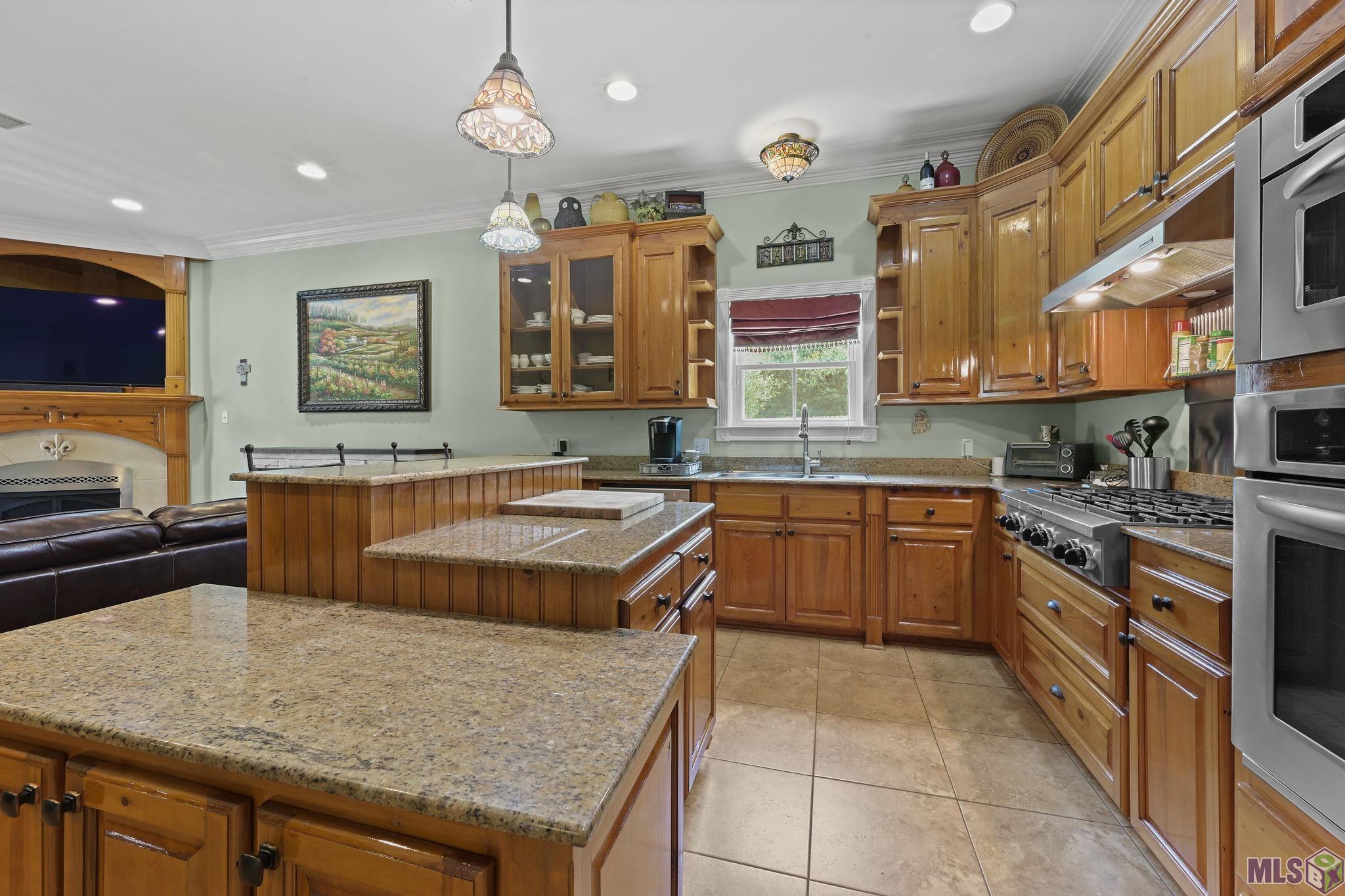 2817 Laurel Estates Court Baton Rouge, LA 70820 - Photo 8 of 39