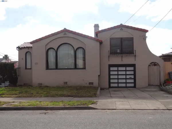 $999,888 | 596 Walnut Street, San Bruno, CA 94066