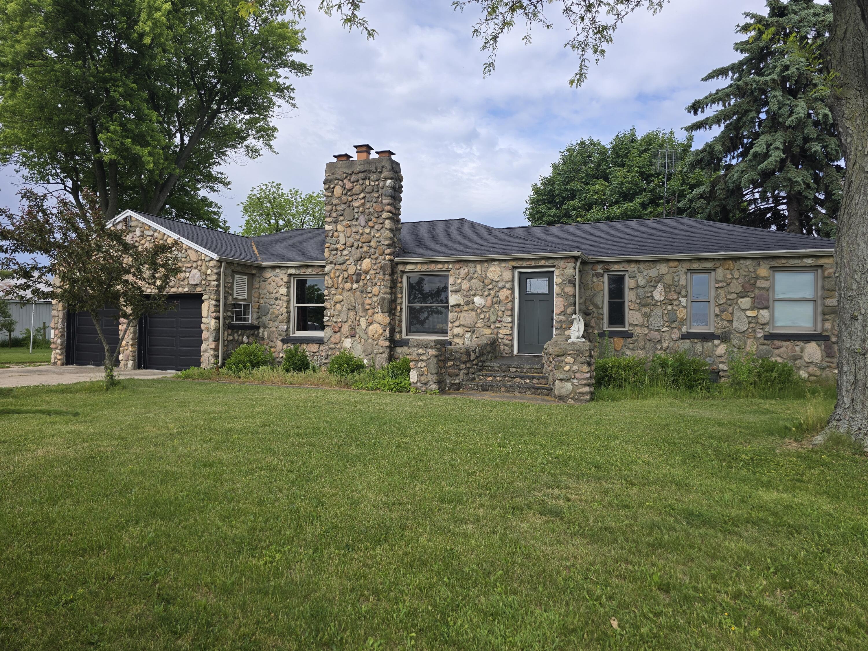 68482 North White School Road Sturgis, MI 49091 - Photo 3 of 62 1000080698