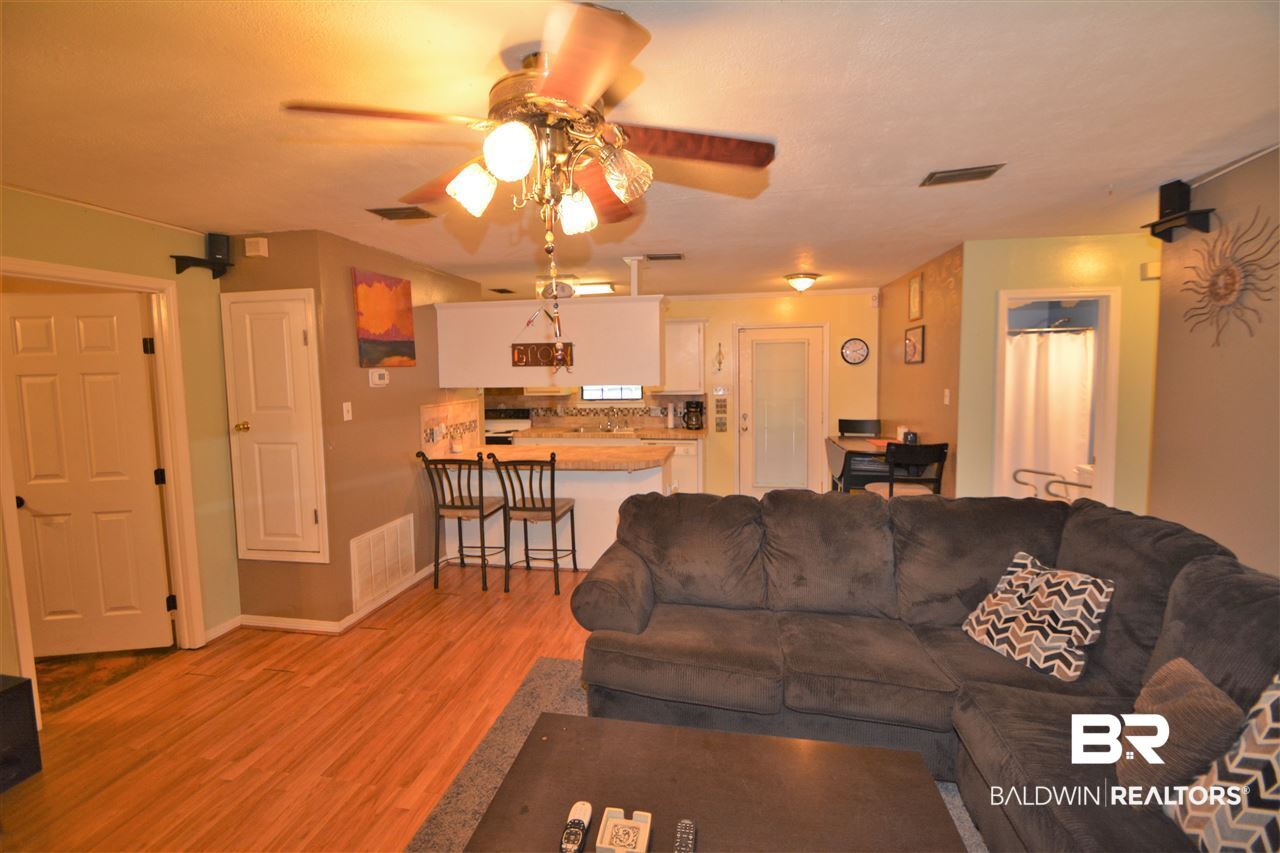 605 Mandrell Street Mobile, AL 36606 - Photo 12 of 25