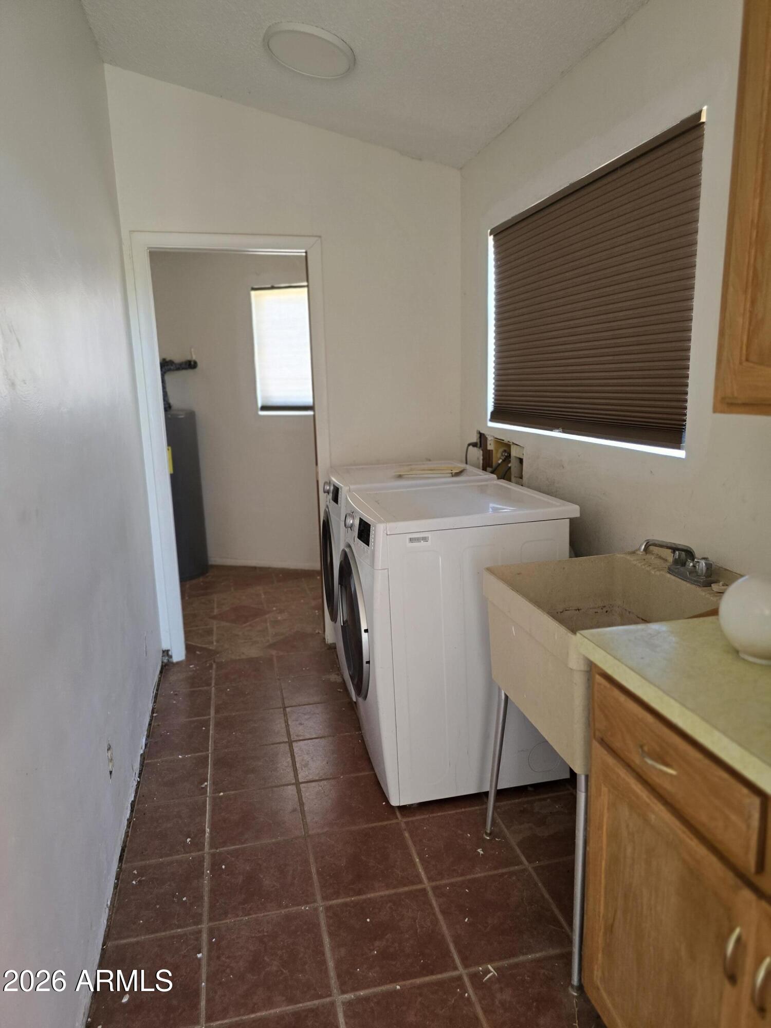 1766 South Wardle Road Sierra Vista, AZ 85635 - Photo 11 of 20 20250625_102830