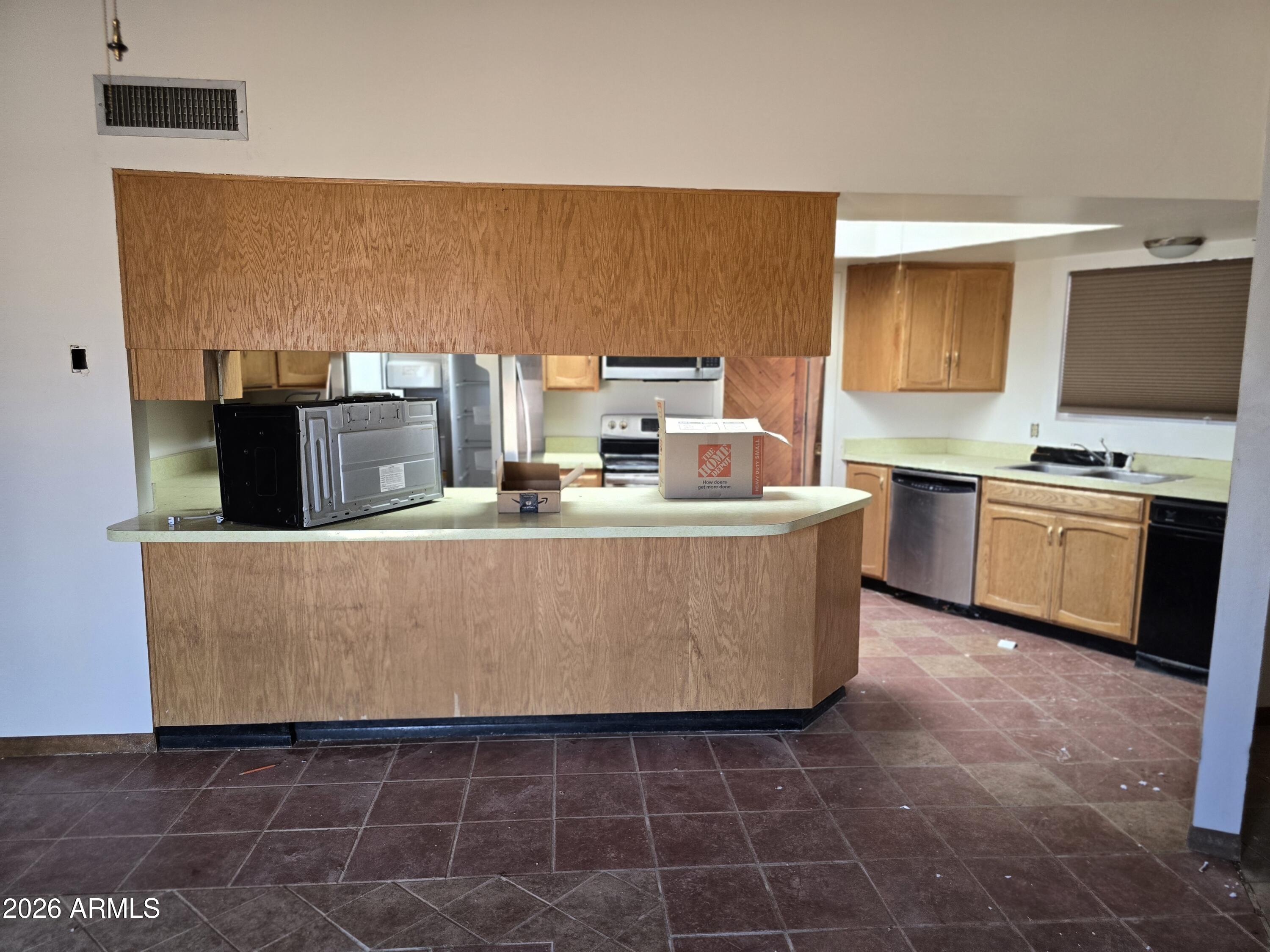 1766 South Wardle Road Sierra Vista, AZ 85635 - Photo 10 of 20 20250625_102900