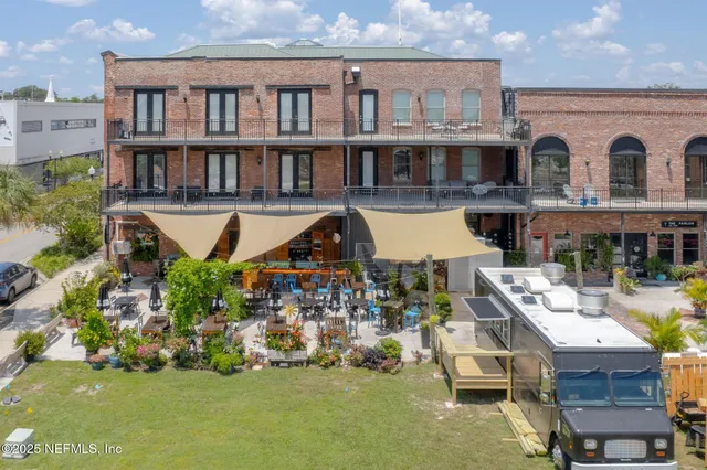 $1,650 | 105 North 2nd Street, Palatka, FL 32177