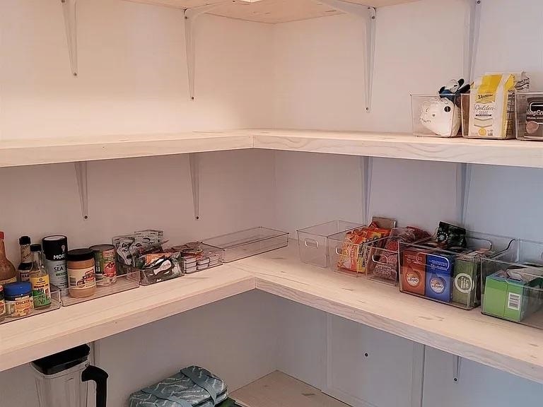 5255 Pine Road Orange Beach, AL 36561 - Photo 17 of 35 Pantry