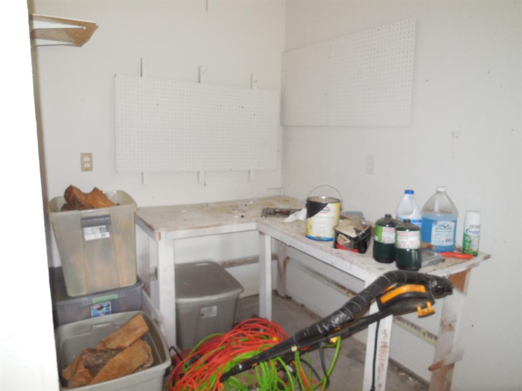 1220 Meadowbrook Street Ranger, TX 76470 - Photo 28 of 28 a utility room with dryer and washer