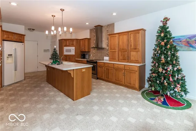 $488,900 | 1761 Walnut Trace, Greenfield, IN 46140