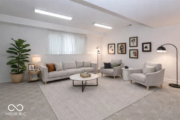 $483,900 | 1761 Walnut Trace, Greenfield, IN 46140