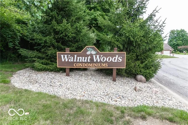 $483,900 | 1761 Walnut Trace, Greenfield, IN 46140