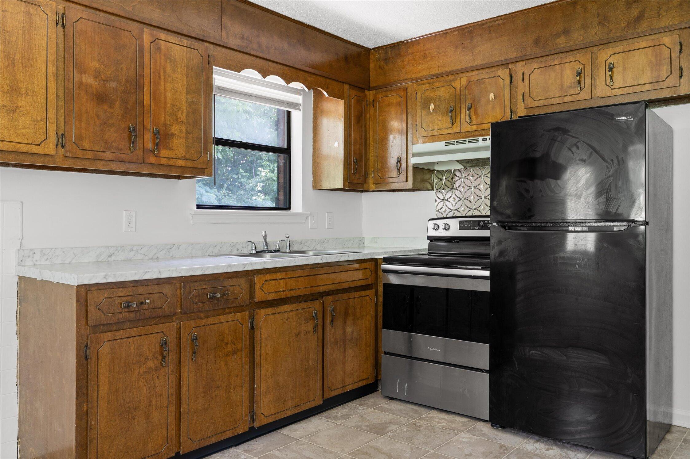 555 East Garden Farm Road Rossville, GA 30741 - Photo 10 of 39 25-E Garden-25