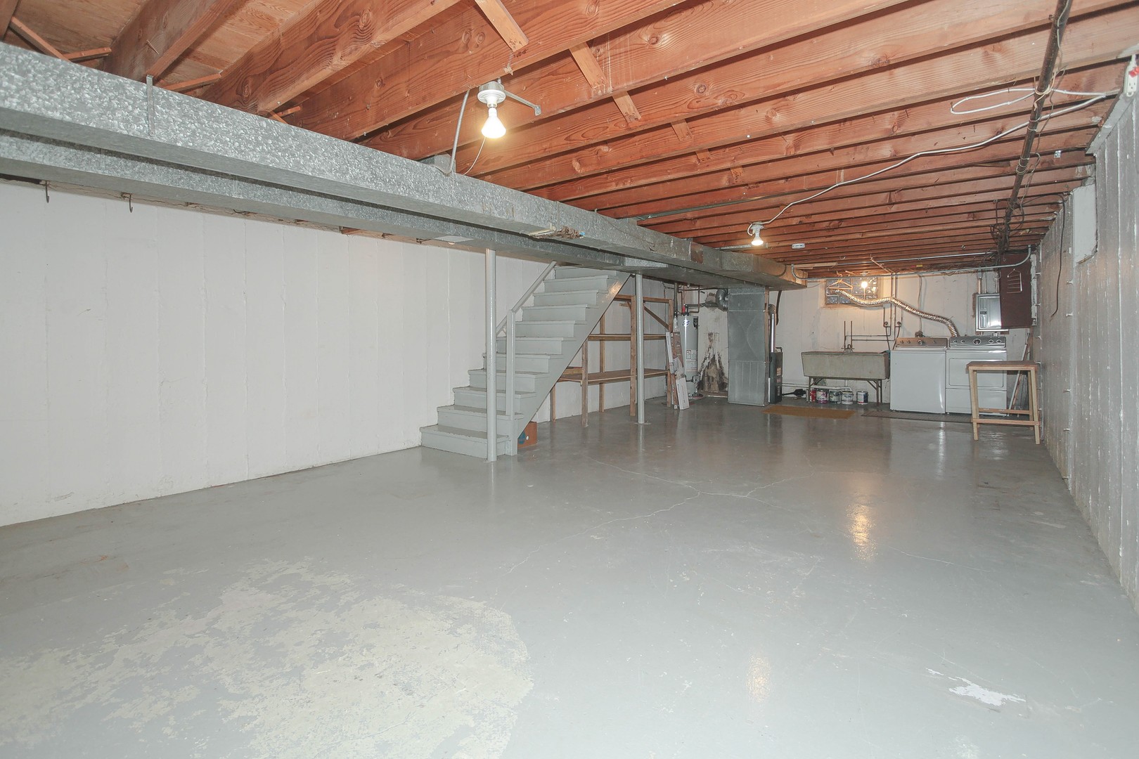 439 Elmhurst Road Mount Prospect, IL 60056 - Photo 19 of 24 a view of empty room with wooden floor