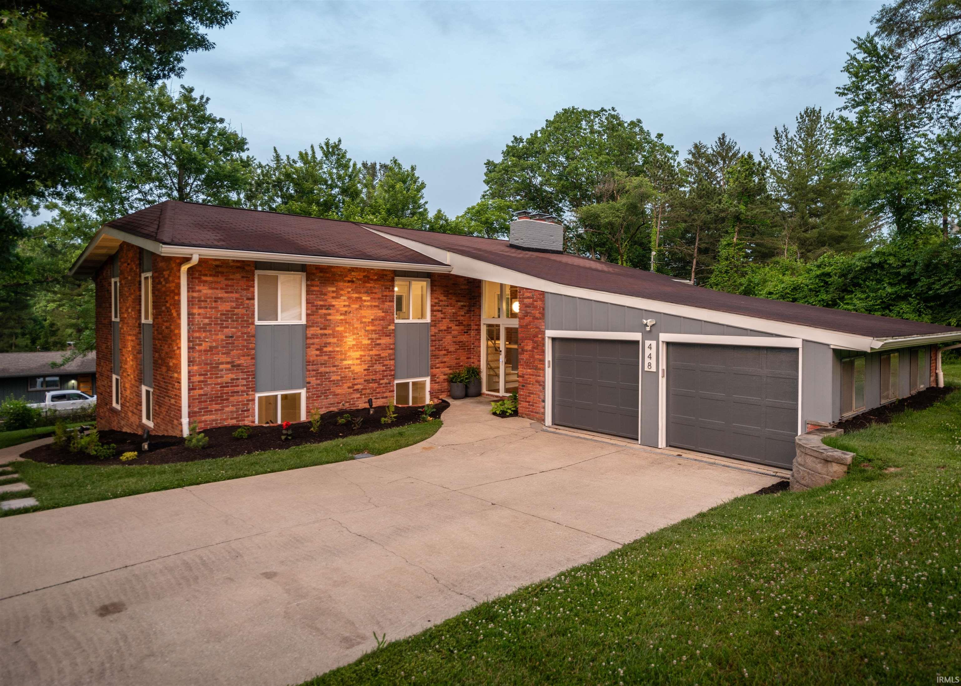 448 East Blue Ridge Drive Bloomington, IN 47408 - Photo 2 of 36 Gallery Image 2