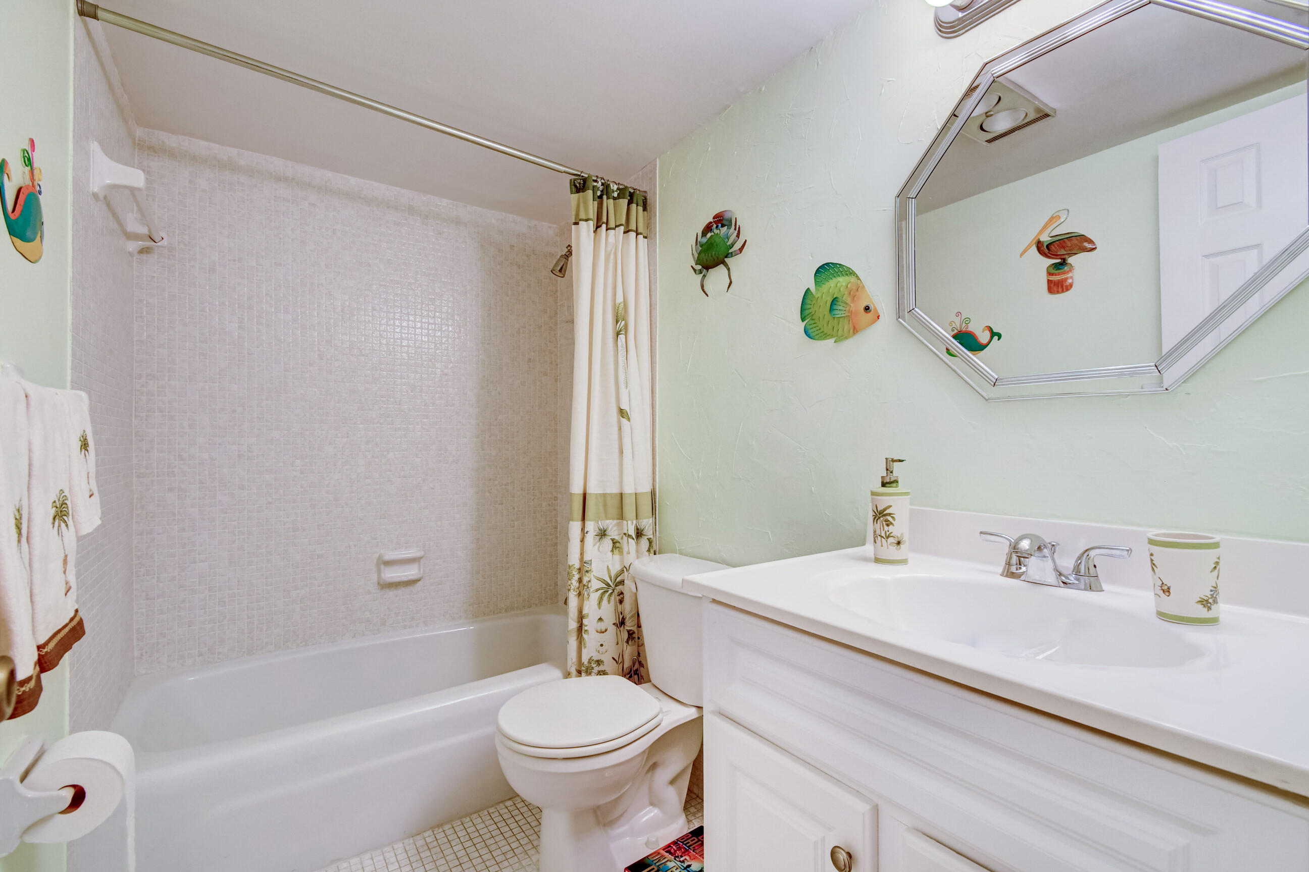 5520 North Ocean Boulevard, Unit 105 Ocean Ridge, FL 33435 - Photo 23 of 55 23_dsc_5431_2_3_4_5