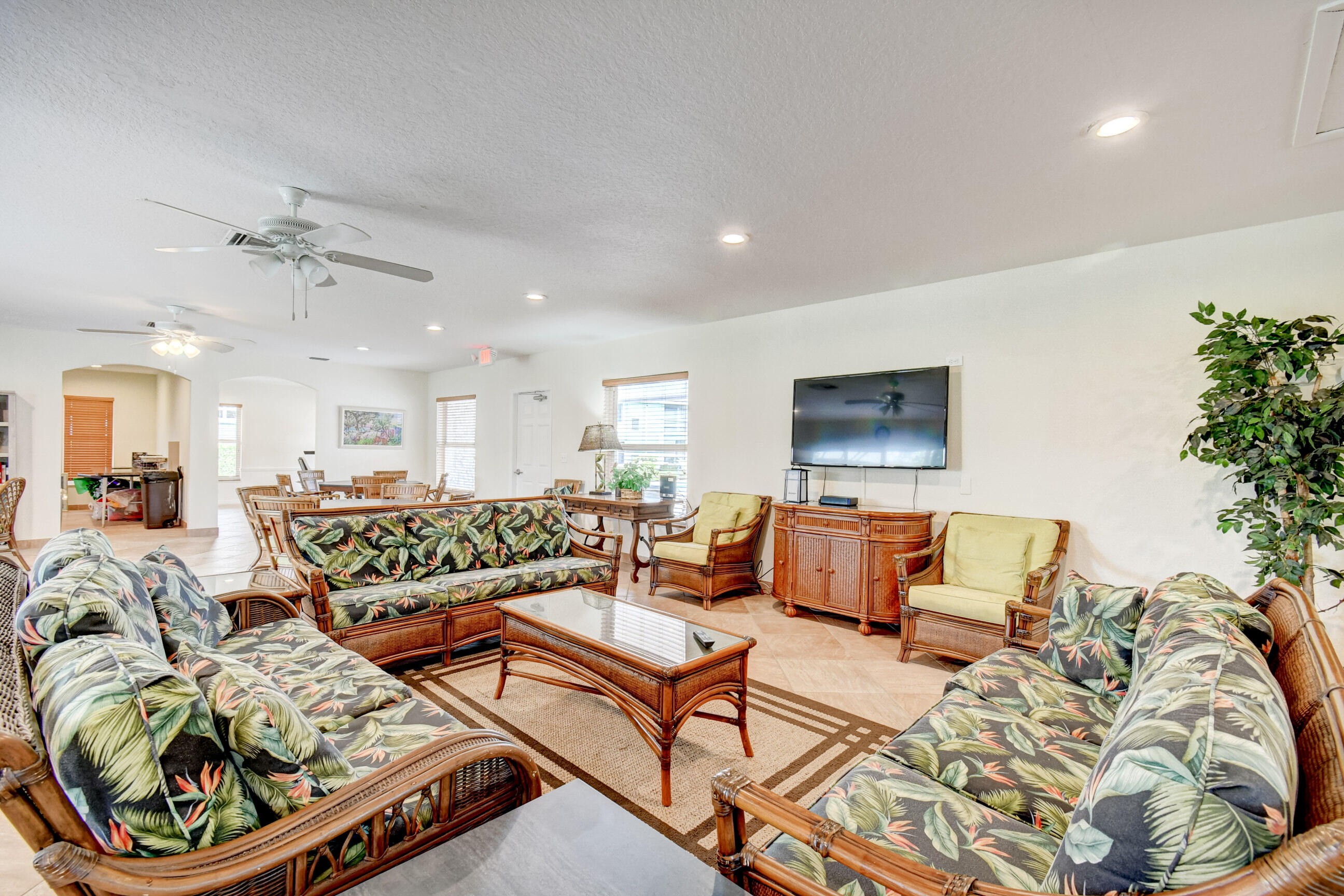 5520 North Ocean Boulevard, Unit 105 Ocean Ridge, FL 33435 - Photo 40 of 55 40
