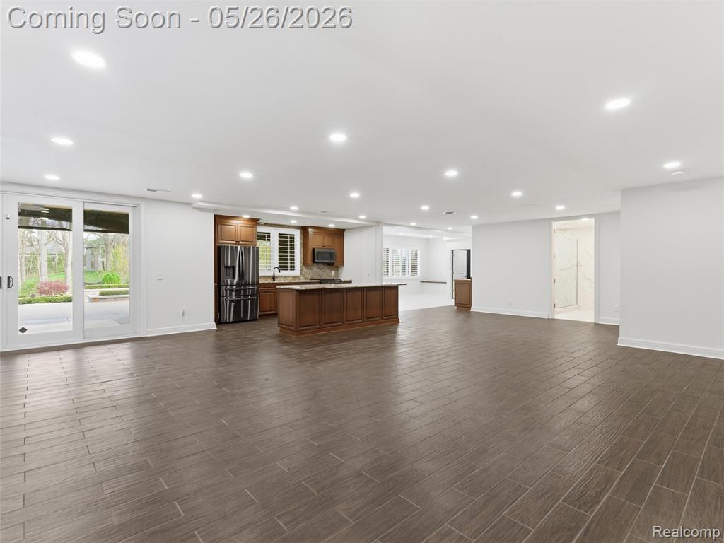 2475 Creekside Court Rochester, MI 48306 - Photo 27 of 53