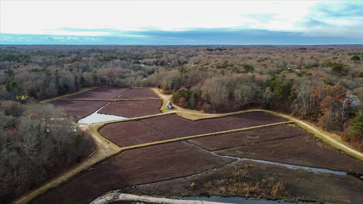 948 River Road Marstons Mills, MA 02648 - Photo 32 of 38 36-948Riv-136