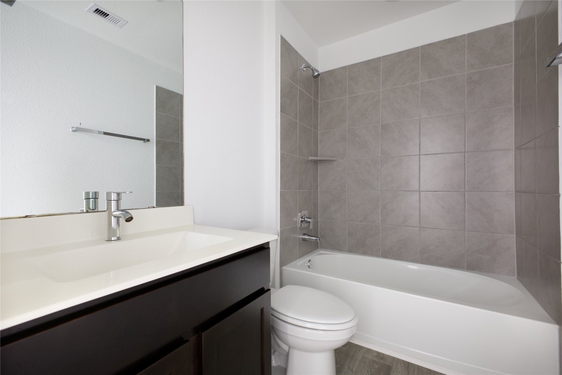 8214 Precious Passing Way Rosharon, TX 77583 - Photo 11 of 17