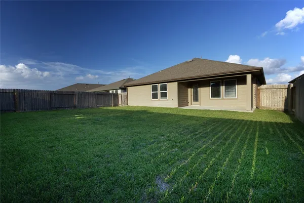 $2,250 | 8214 Precious Passing Way, Rosharon, TX 77583