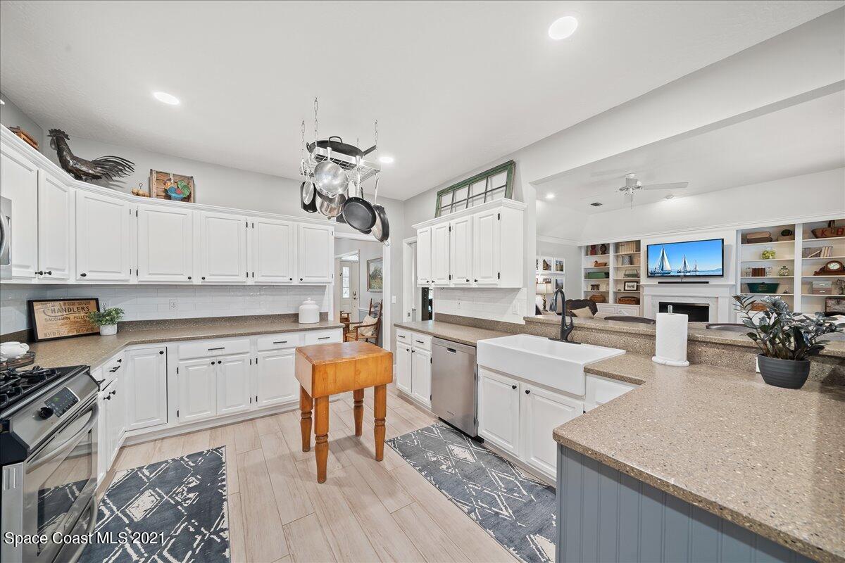 4249 Turtle Mound Road Melbourne, FL 32934 - Photo 14 of 47 29-untitled-67