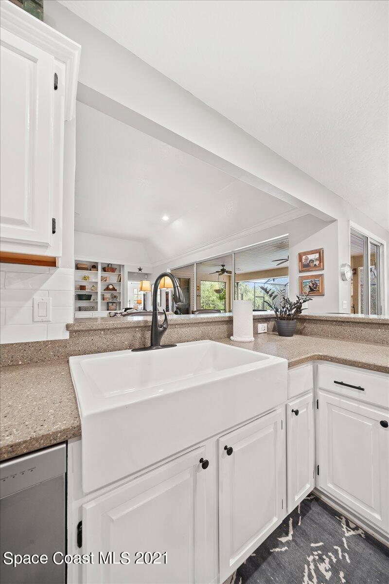 4249 Turtle Mound Road Melbourne, FL 32934 - Photo 16 of 47 33-untitled-70