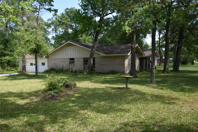 $1,999 | 126 Rollingwood Street, Baytown, TX 77520