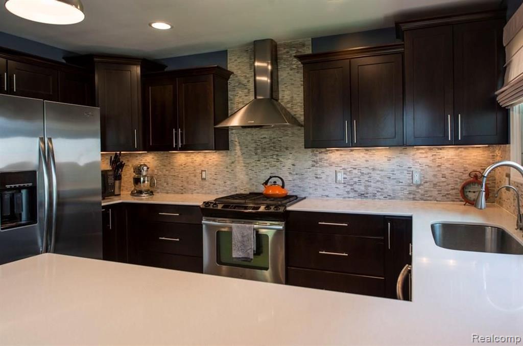 1634 Hillside Lane Rochester Hills, MI 48307 - Photo 25 of 61