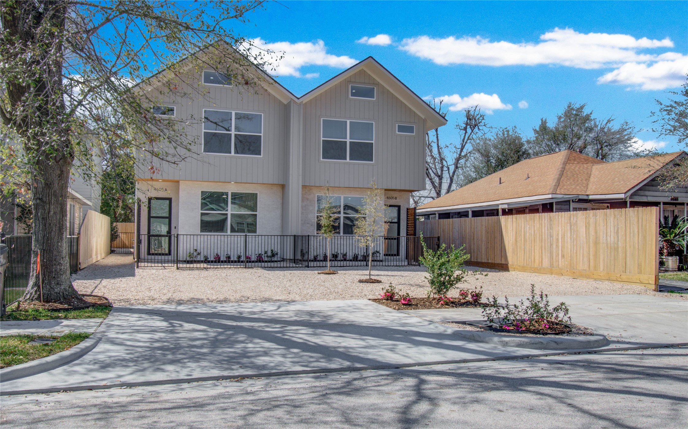 4605 Edison Street, Unit A Houston, TX 77009 - Photo 2 of 30