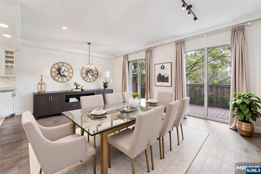 1077 River Road, Unit TH9 Edgewater, NJ 07020 - Photo 2 of 20