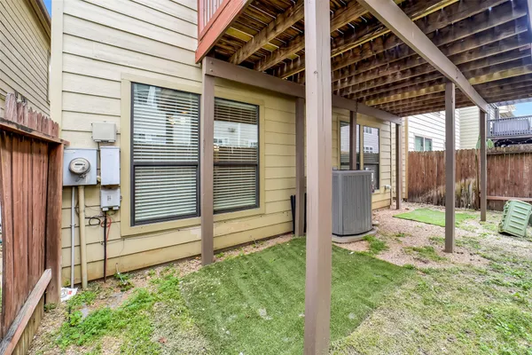 $3,100 | 1335 Studer Street, Houston, TX 77007
