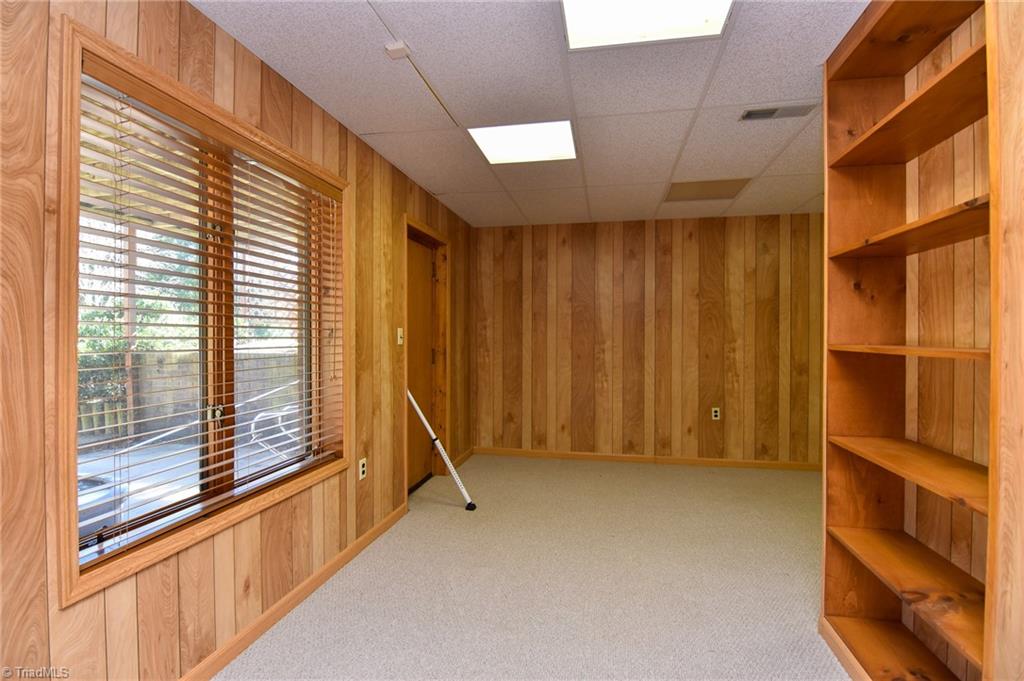 5959 Holder Road Clemmons, NC 27012 - Photo 36 of 40 Lower Level Office with Built-ins