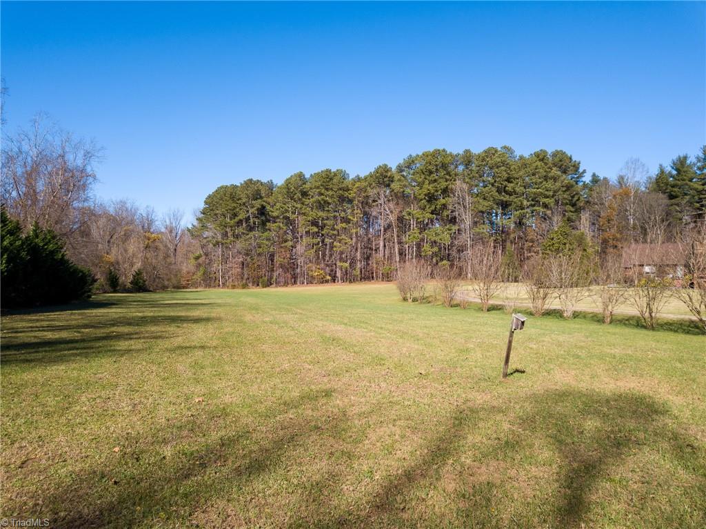 5959 Holder Road Clemmons, NC 27012 - Photo 8 of 40 Gallery Image 8