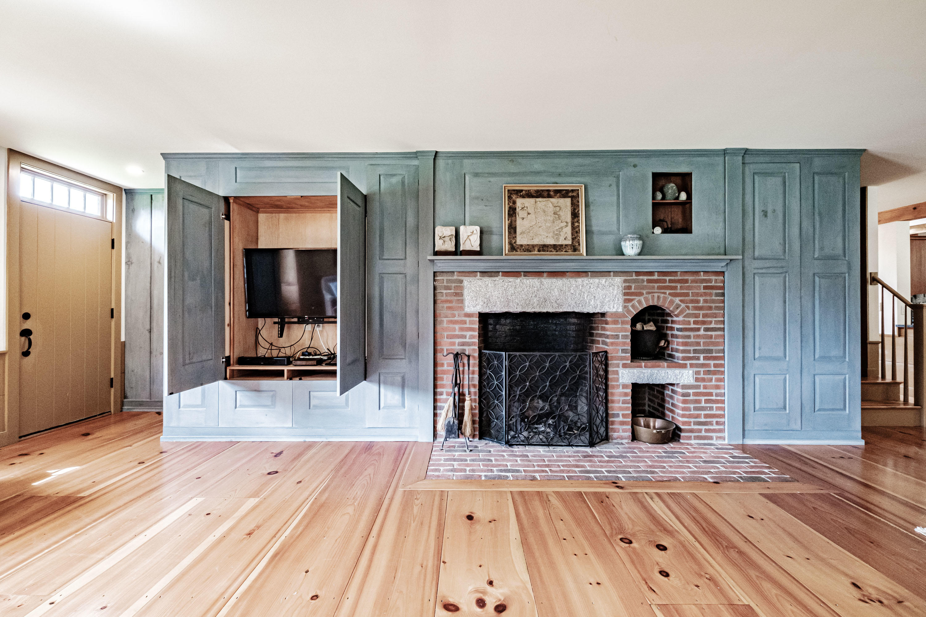 573 North Road Yarmouth, ME 04096 - Photo 26 of 118 Hide your TV