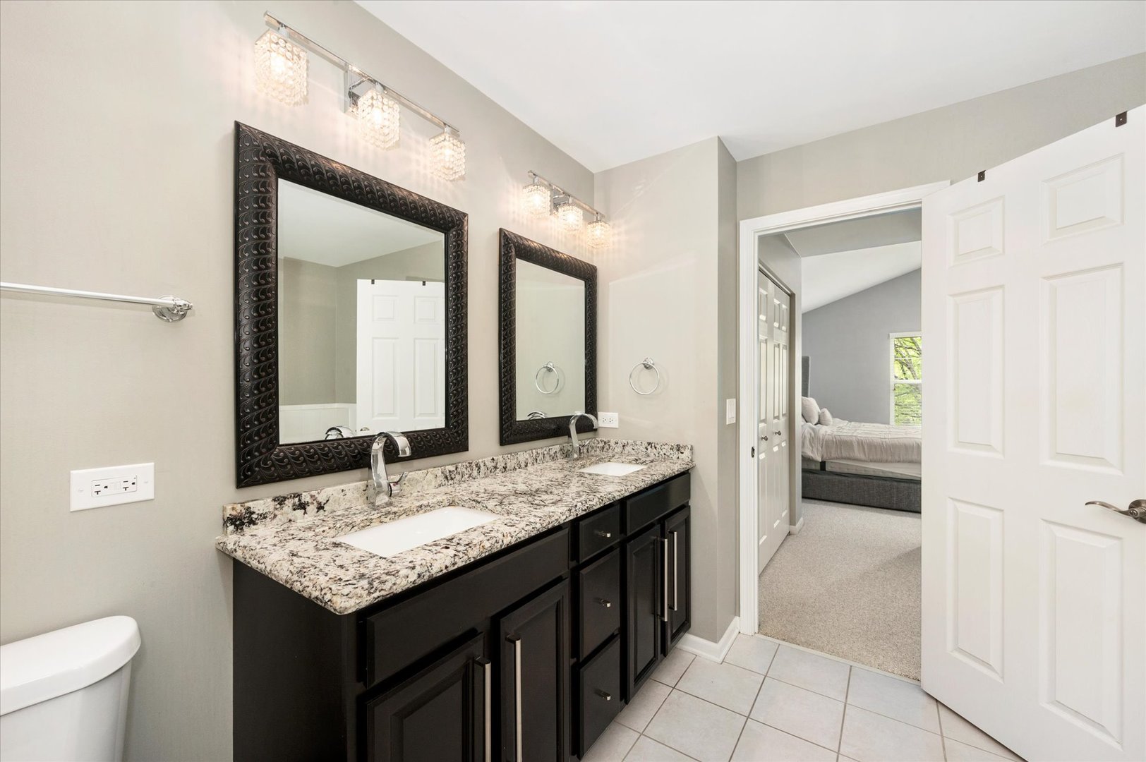 5564 Cloverdale Road Hanover Park, IL 60133 - Photo 23 of 42