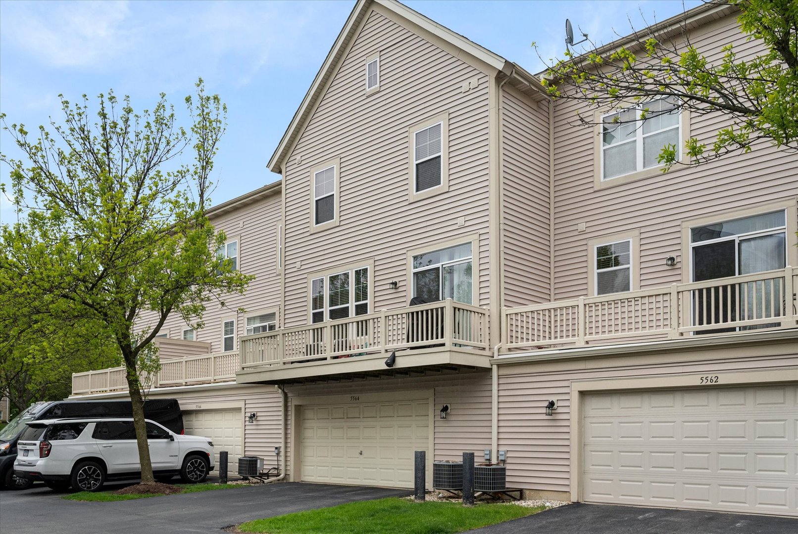5564 Cloverdale Road Hanover Park, IL 60133 - Photo 37 of 42