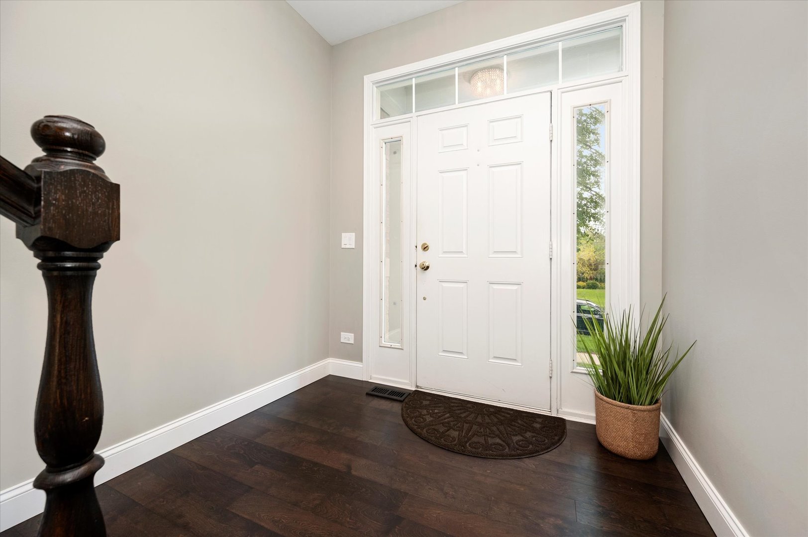5564 Cloverdale Road Hanover Park, IL 60133 - Photo 7 of 42