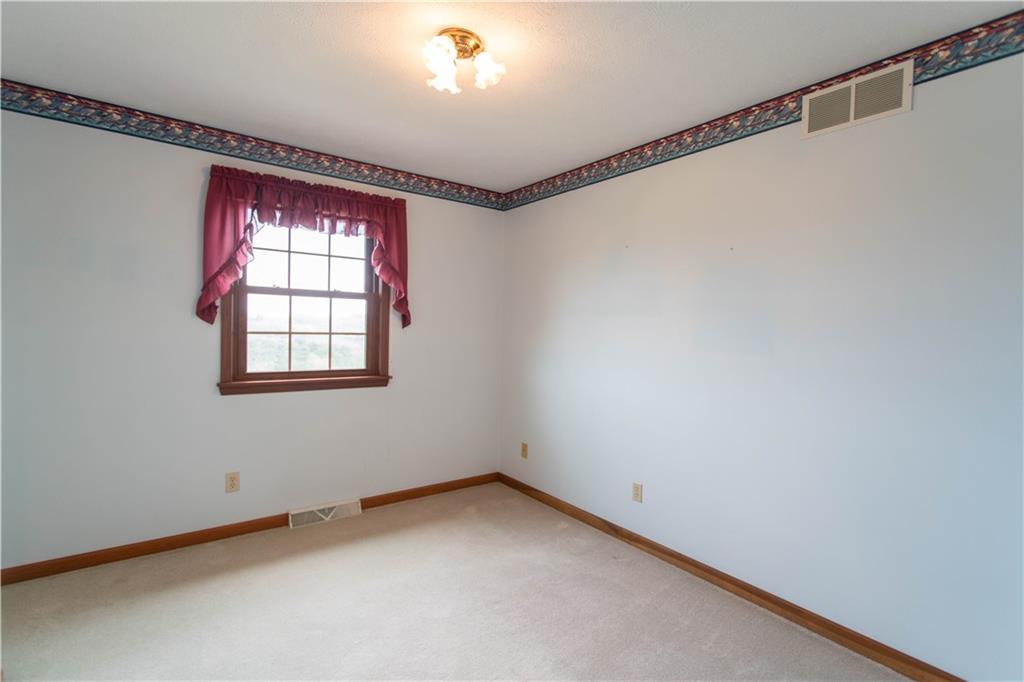 128 Moffett Run Road Aliquippa, PA 15001 - Photo 21 of 48