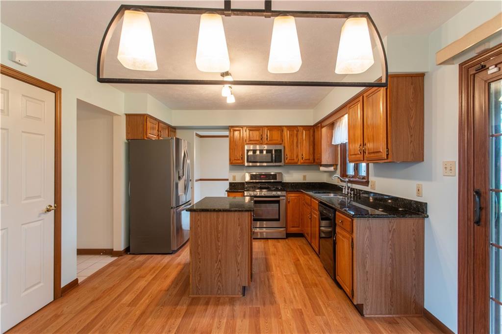 128 Moffett Run Road Aliquippa, PA 15001 - Photo 7 of 48