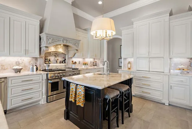 $1,850,000 | 1497 Lakeshore Boulevard, Slidell, LA 70461