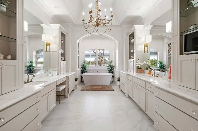 $1,850,000 | 1497 Lakeshore Boulevard, Slidell, LA 70461