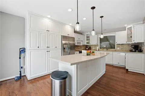 $450,000 | 5722 Noland Road, Shawnee, KS 66216