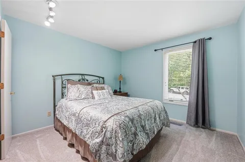 $450,000 | 5722 Noland Road, Shawnee, KS 66216